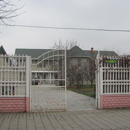 Hostel Classic Chersoń Zewnętrze zdjęcie