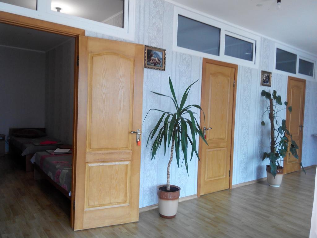 Hostel Classic Chersoń Zewnętrze zdjęcie